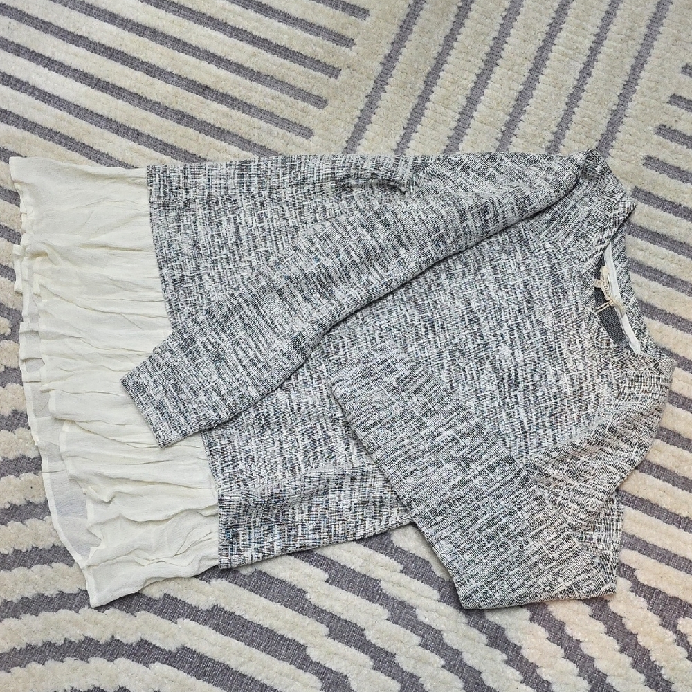 Women's Gray Sweater with Cream Hem